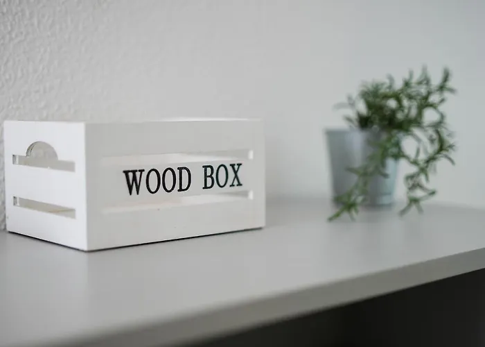 아파트 Bright - 5min To The By Lovelystay